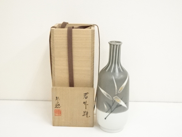 Pottery & Ceramics